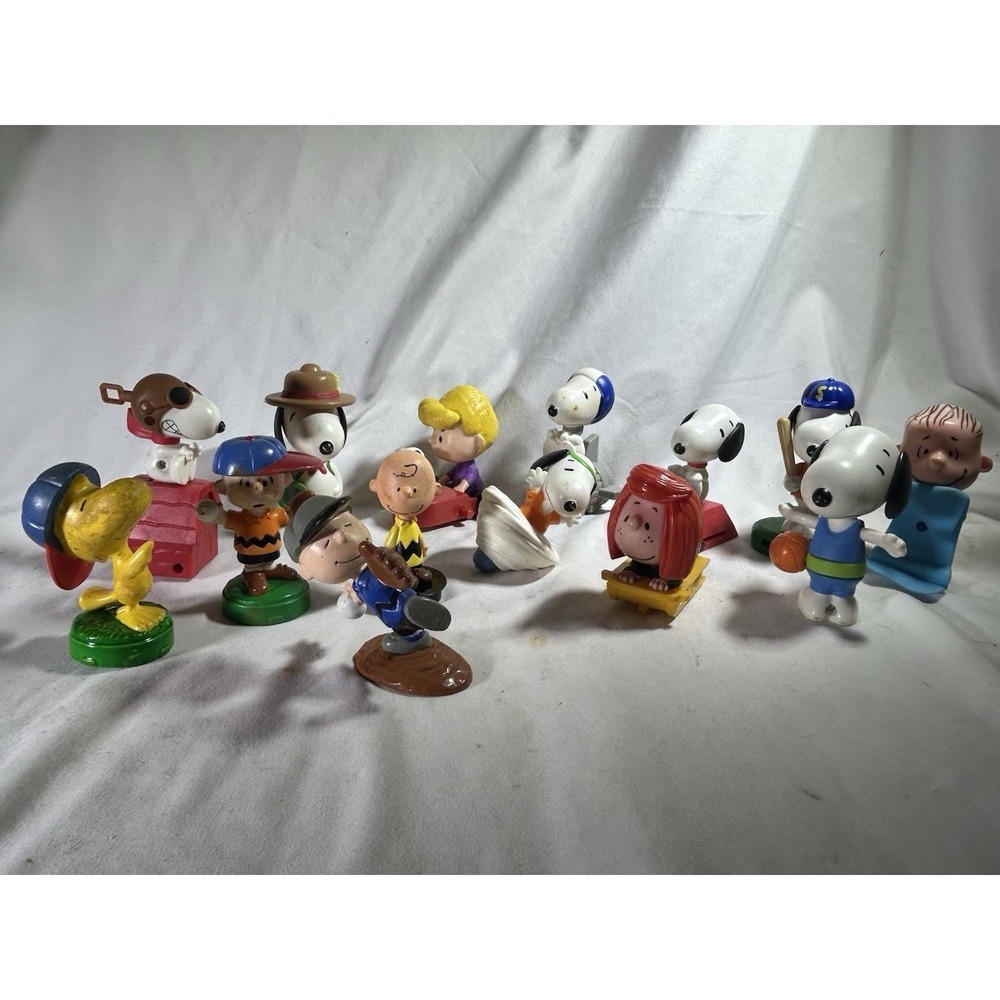 VTG McDonalds Happy Meal The Peanuts Movie Lot of 14 Toys Charlie Brown Snoopy